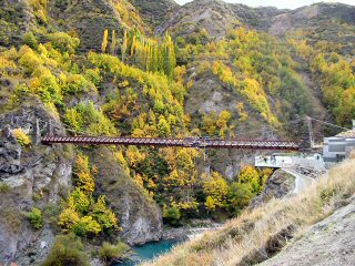 Bungeejumping in den Kawarau River