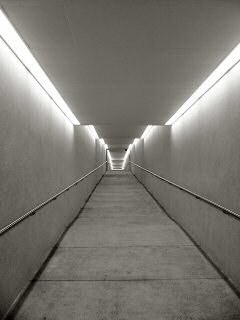 Betongang zum Museum