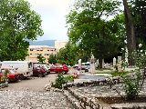 Friedhof mit Parkplatz